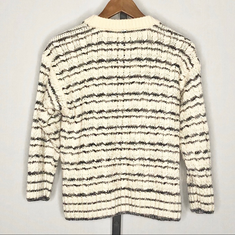 ST. JOHN’S Sweater-d3 - Picture 3 of 8